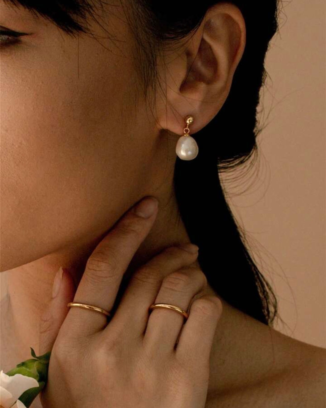 Beautiful Pearl Drop Earrings