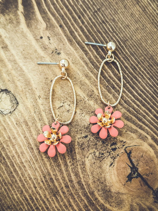 Beautiful Gold Flower Drop Earrings