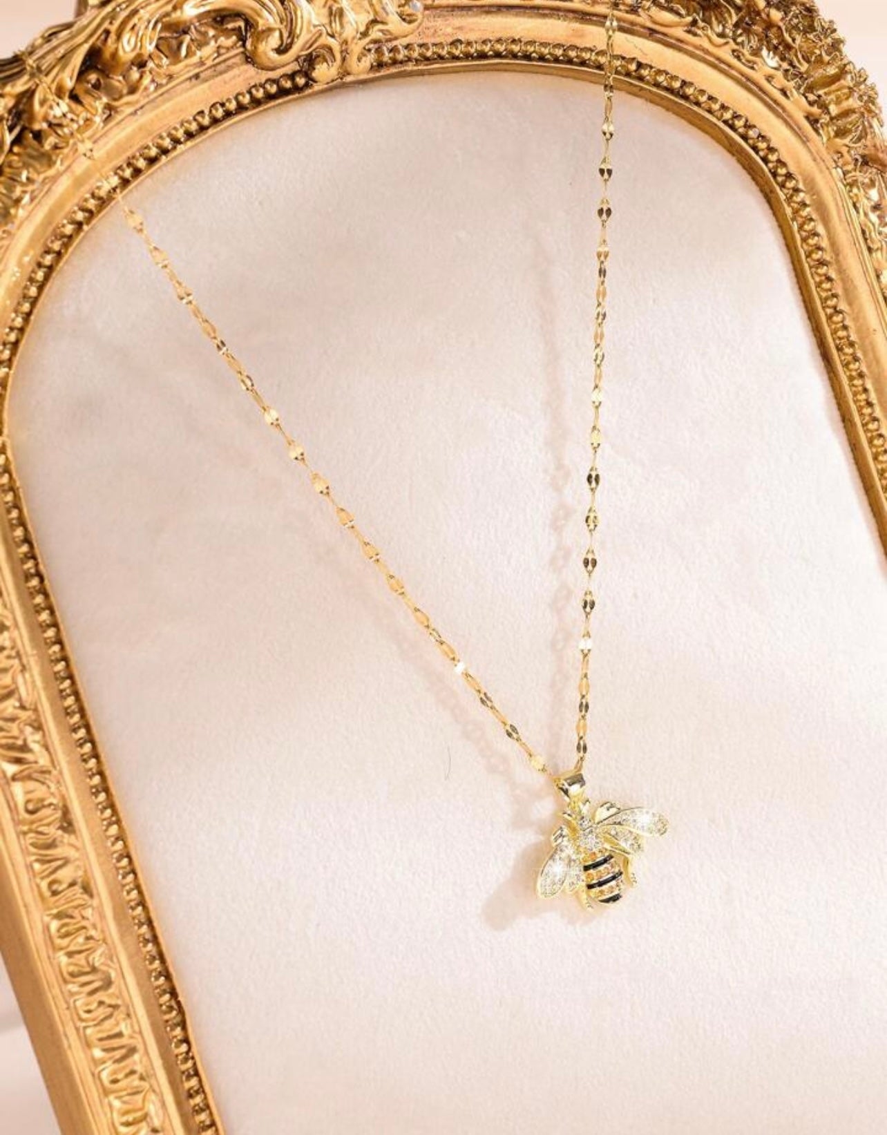 Beautiful Gold Bumble Bee Necklace