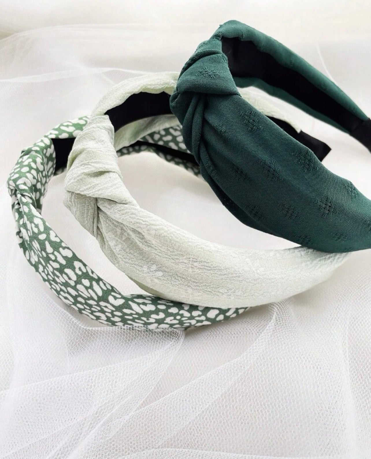 Beautiful Knotted Headband