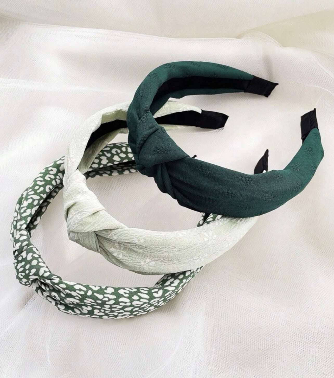 Beautiful Knotted Headband