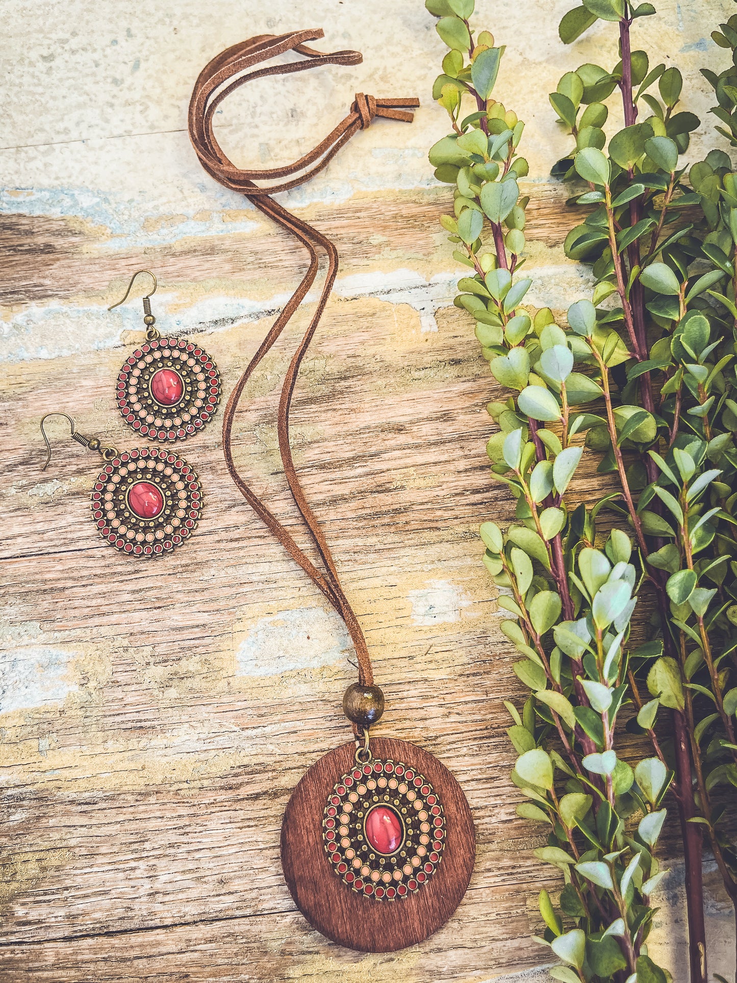 Beautiful Boho Red and Brown Necklace and Earring Set