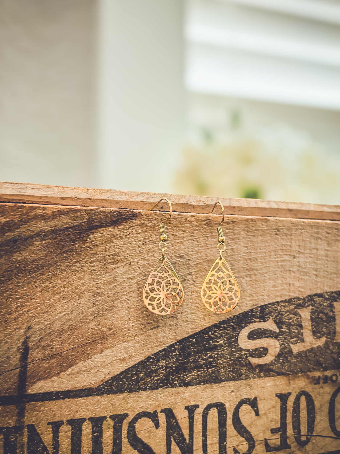 Beautiful Gold Floral Drop Earrings