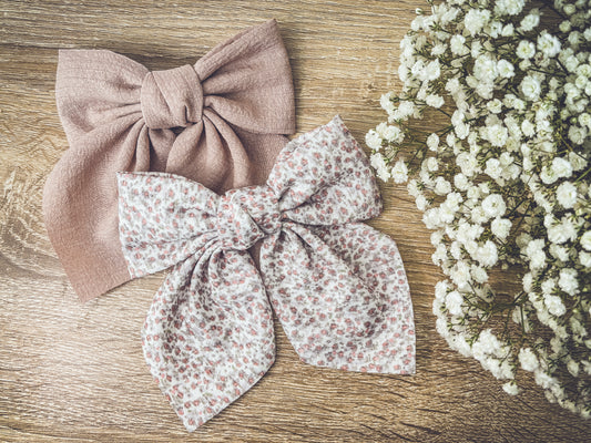 Adorable Soft Floral Bow Set