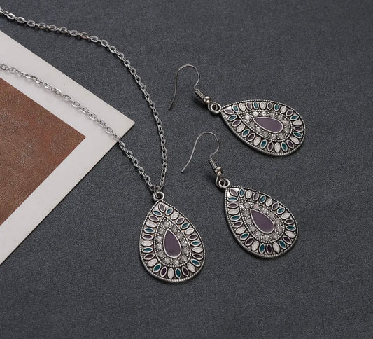 Beautiful Boho Royal Purple Crystal Necklace and Earring Set