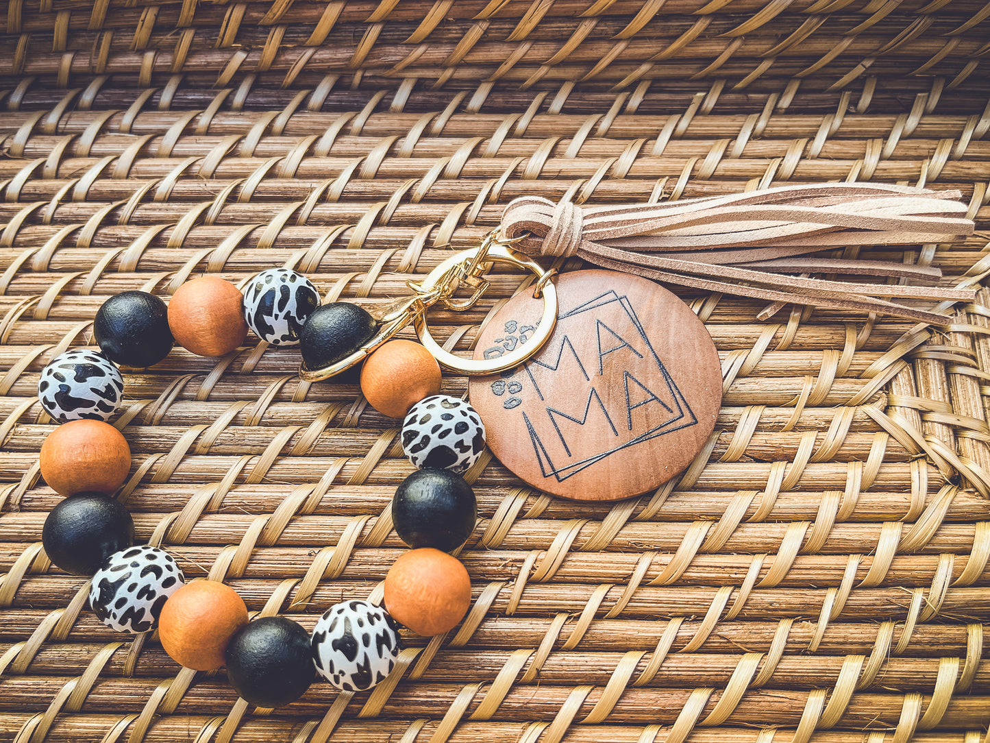 Beautiful MaMa Wooden Bracelet Key Chain