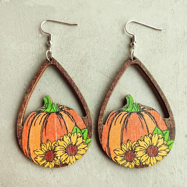 Beautiful Wood Fall Pumpkin Earrings