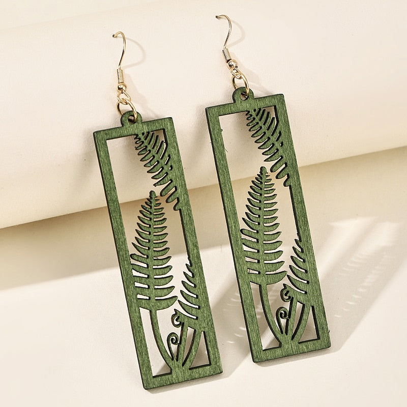 Beautiful Green Wood Foliage Earrings